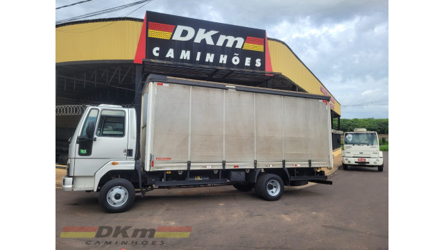 Ford/Cargo 1119 ano 2014 com sider de 6,00 mts