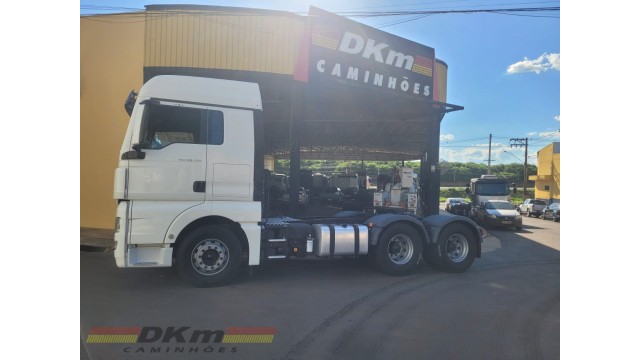 MAN/TGX 29.480 6X4 T 2017 completo