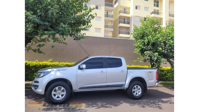 S 10 LT 2020 automatica 4x4 diesel 2.8 completa