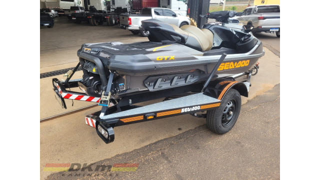 Jet Ski SeaDoo GTX 230 ano 2023 (22 horas) c/ carreta