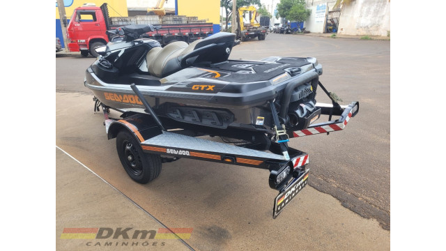 Jet Ski SeaDoo GTX 230 ano 2023 (22 horas) c/ carreta