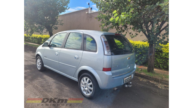 Meriva Premium 1.8 flex 2009 manual completa